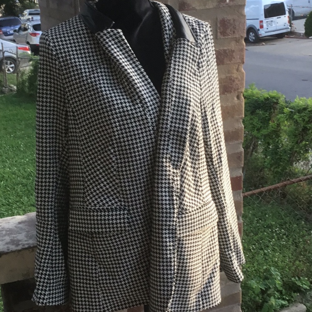 Lane Bryant Black and white  checkered  jacket. 18